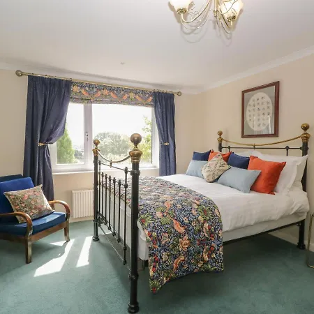 Hotel Fell Foot 4*